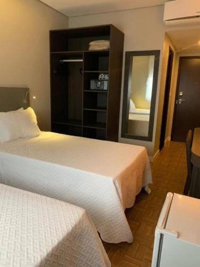 Hotel Ramada By Wyndham Manaus Torres Center Extérieur photo
