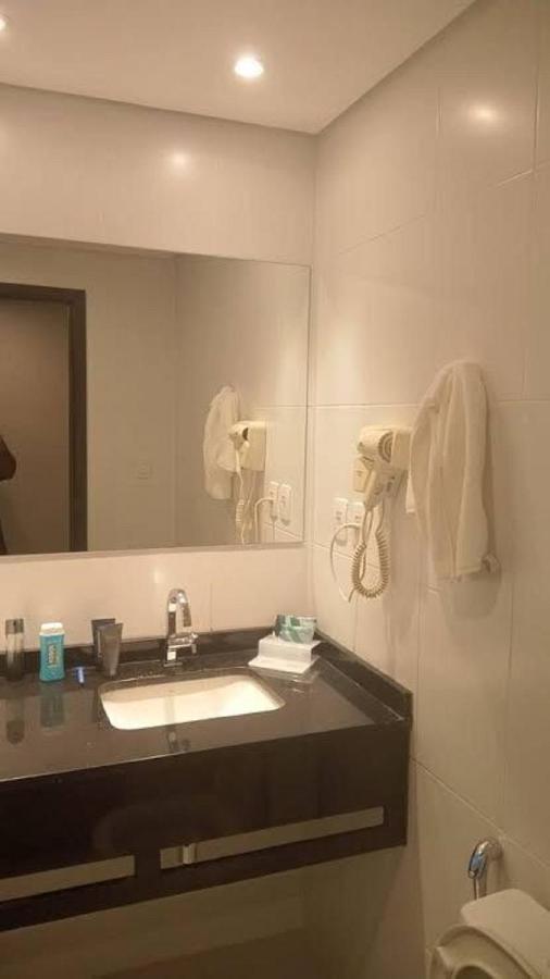 Hotel Ramada By Wyndham Manaus Torres Center Extérieur photo